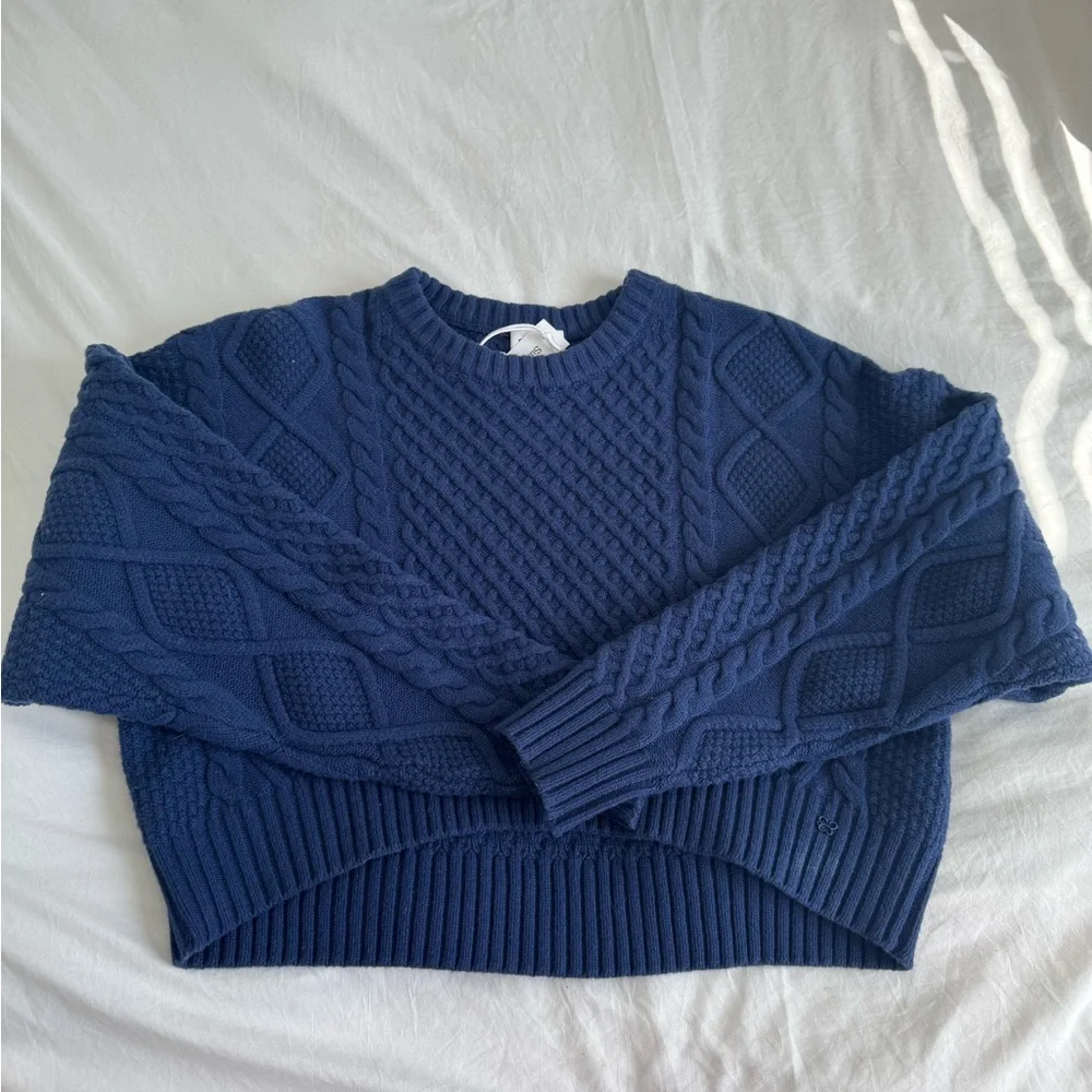 Aritzia Peggy sweater cropped Blue - Picture 5 of 7